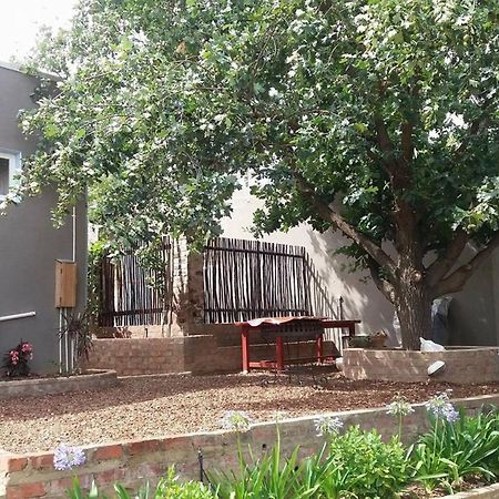 Cosy 6 Person Cottage With Mountain View Barrydale Buitenkant foto